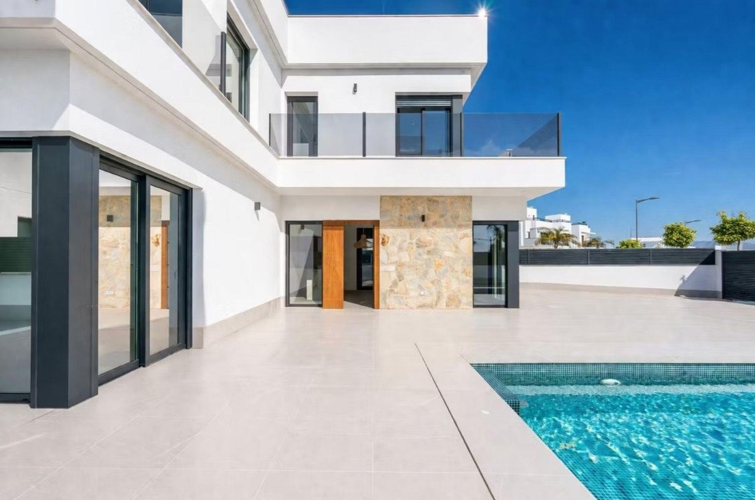 Villa in Torre Pacheco, Región de Murcia, Spain 2 - 18503790