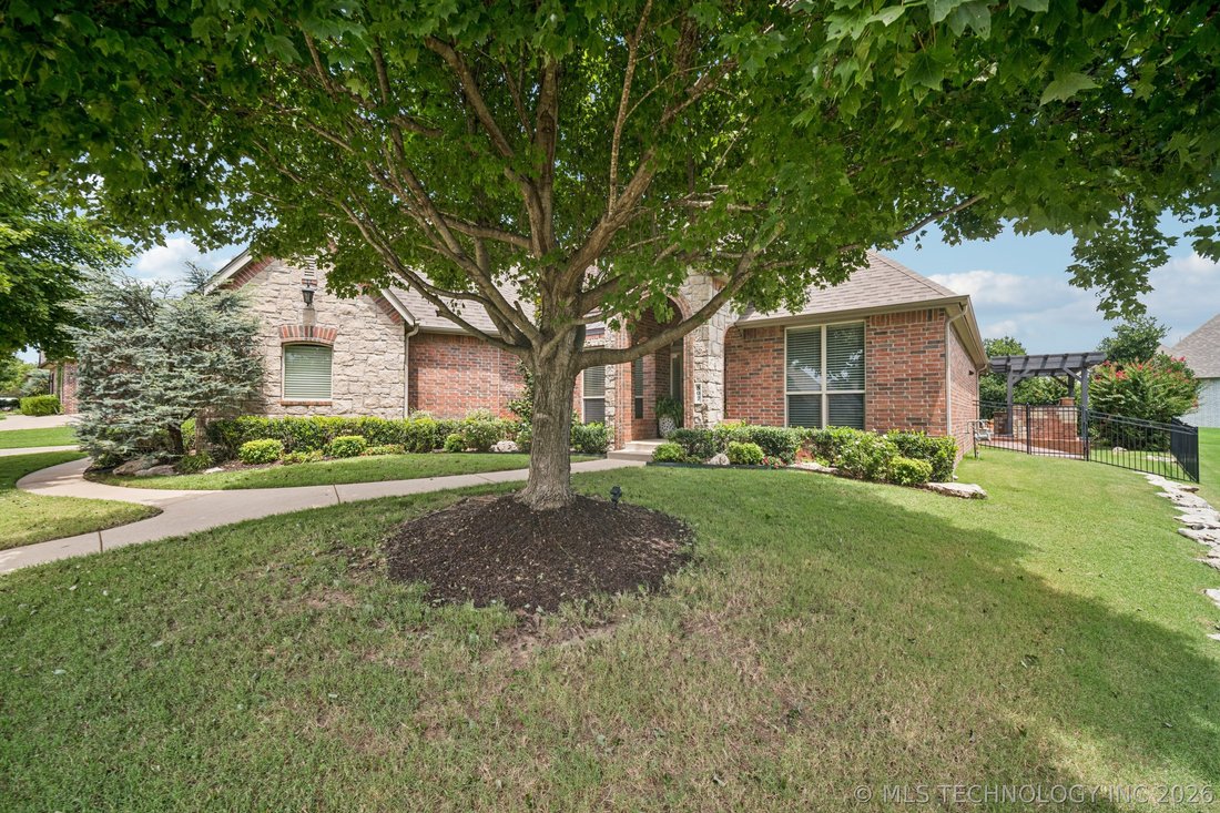 House in Broken Arrow, Oklahoma, United States 2 - 18498948