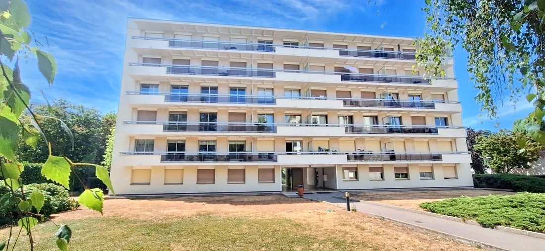 Apartment in Mexique, Le Pecq, France 2 - 18501048