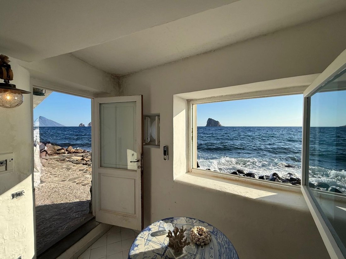 Villa in Panarea, Sicily, Italy 4 - 18505164