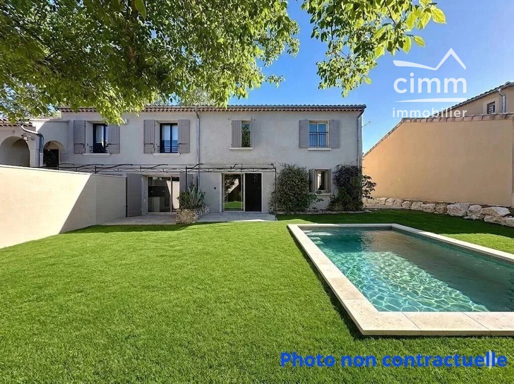 Country House in Nevons-route d'Apt, L'Isle-sur-la-Sorgue, France 1 - 17554190