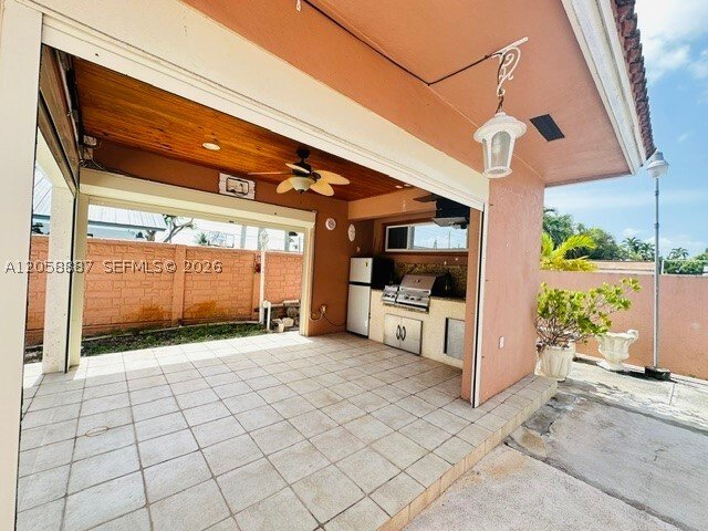 House in Miami, Florida, United States 5 - 18503052