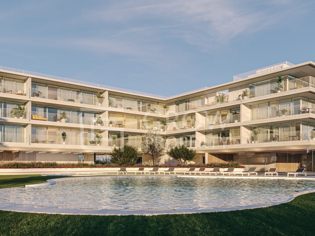 Apartment in Vilamoura, Quarteira, Algarve 1 - 18500914