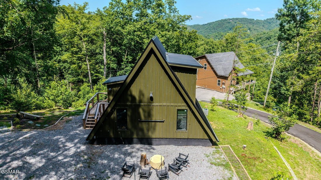 House in Sevierville, Tennessee, United States 2 - 18500422
