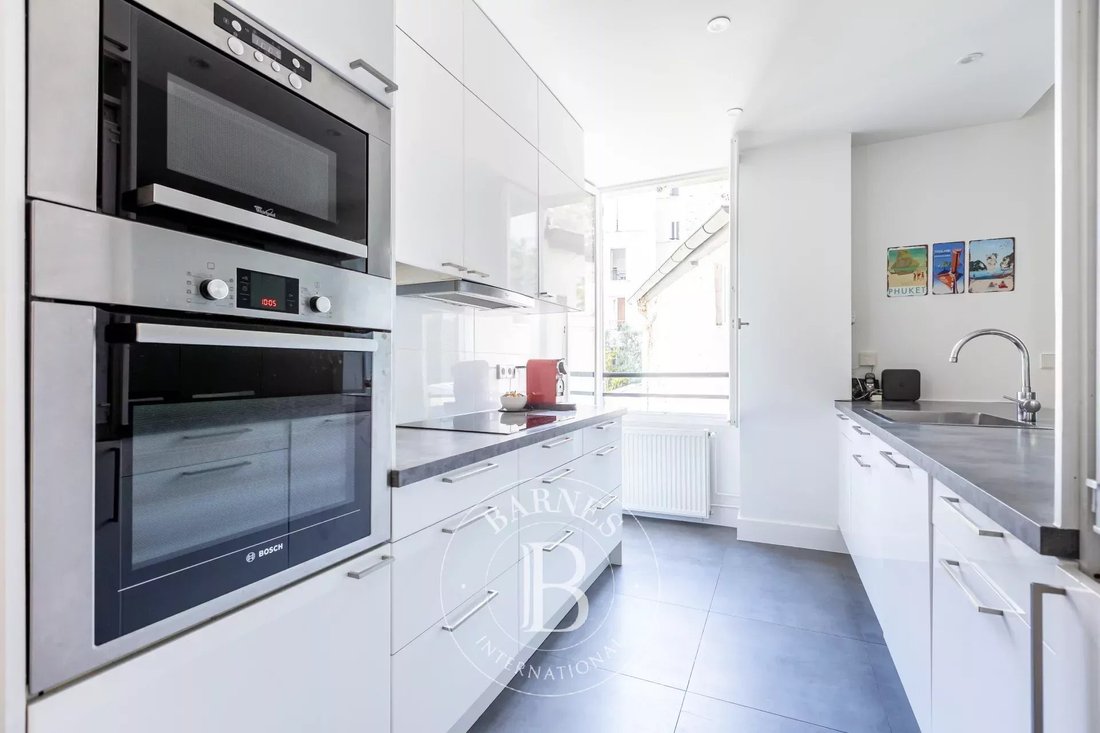 Apartment in Legendre-Lévis, Paris 17e Arrondissement, Paris 4 - 18501101