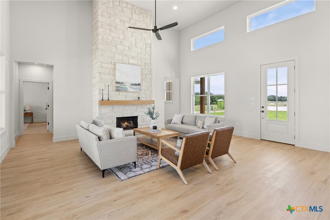 House in Salado, Texas, United States 5 - 18498952