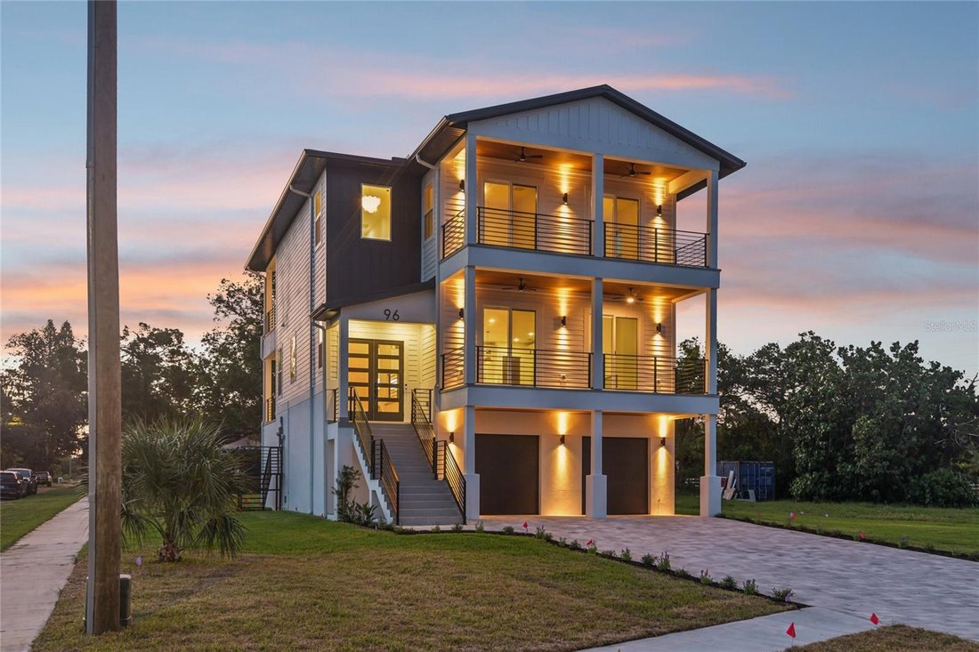 House in Tarpon Springs, Florida, United States 1 - 18502521
