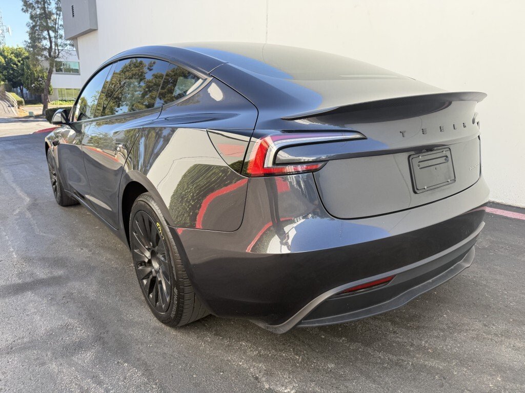 Tesla Model 3 in San Diego, CA, United States 4 - 18499125