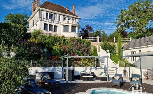 Villa a Drevant, Centro-Val della Loira, Francia 1