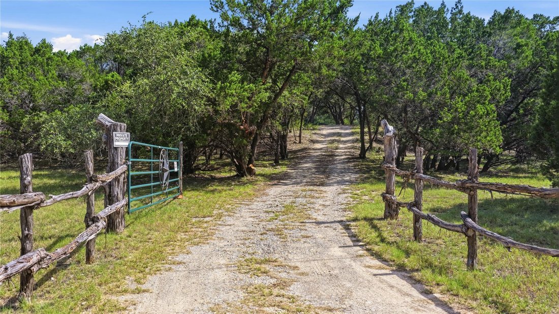 Casa a Wimberley, Texas, Stati Uniti 4 - 18502406