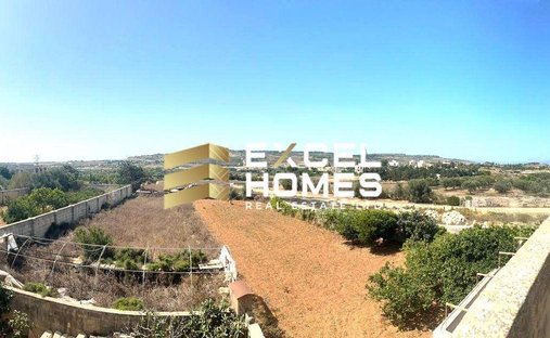 Bungalow in Il-Mosta, Malta 1