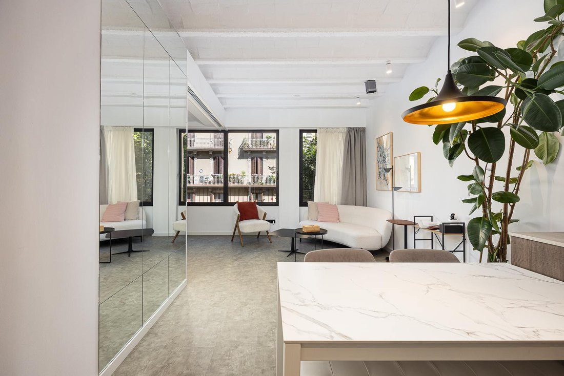 Apartment in Eixample, Barcelona, Spain 2 - 18500015