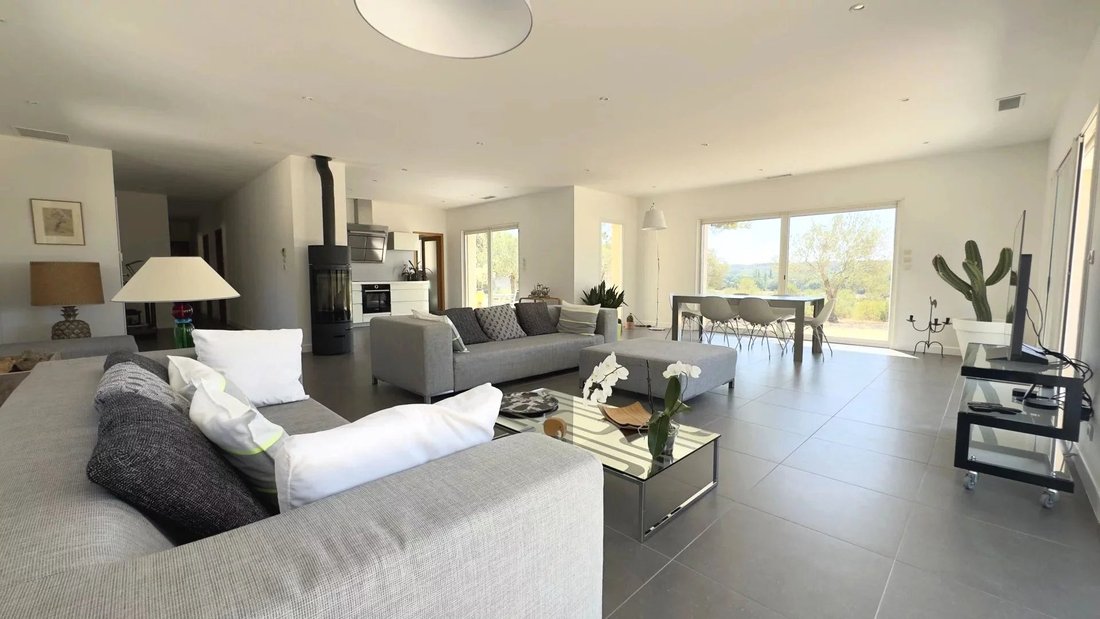 Villa in Lambesc, Provence-Alpes-Côte d'Azur, France 5 - 18501144