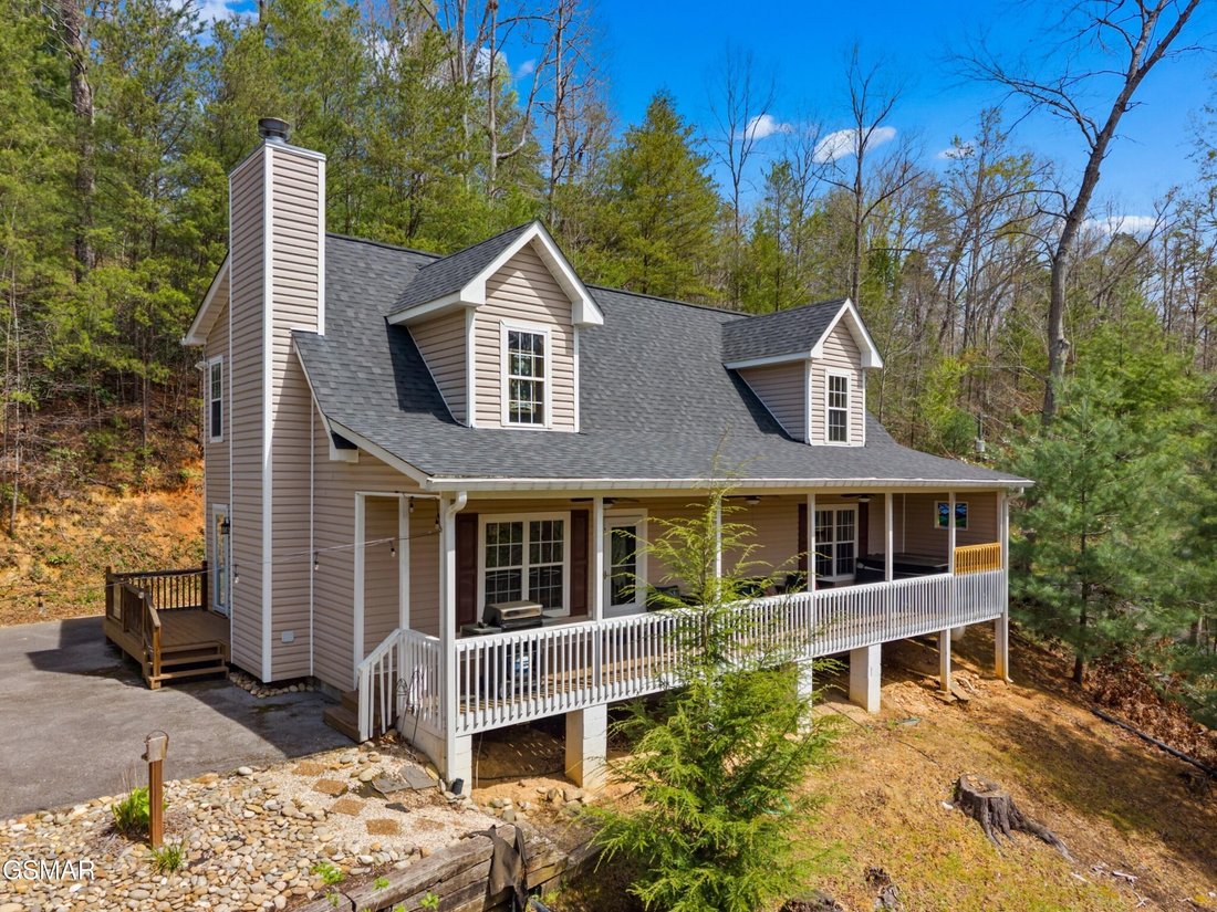 House in Sevierville, Tennessee, United States 1 - 18500406