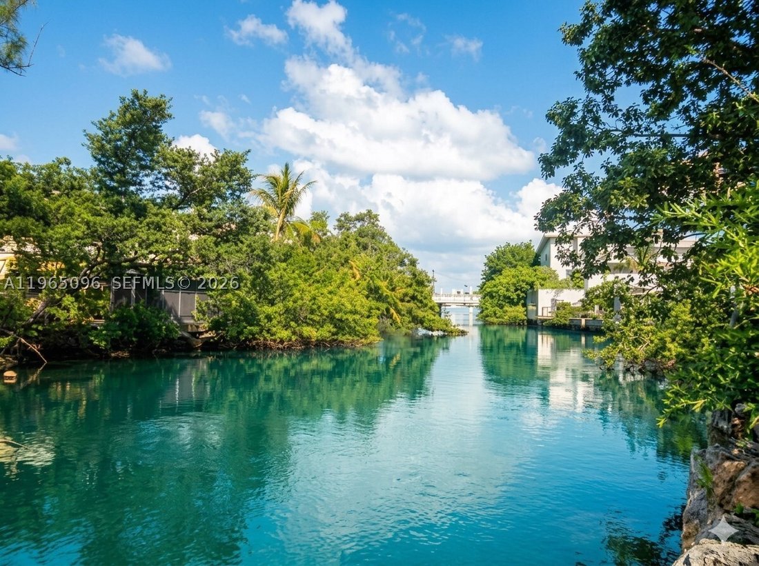 Land in Miami, Florida, United States 1 - 17225736