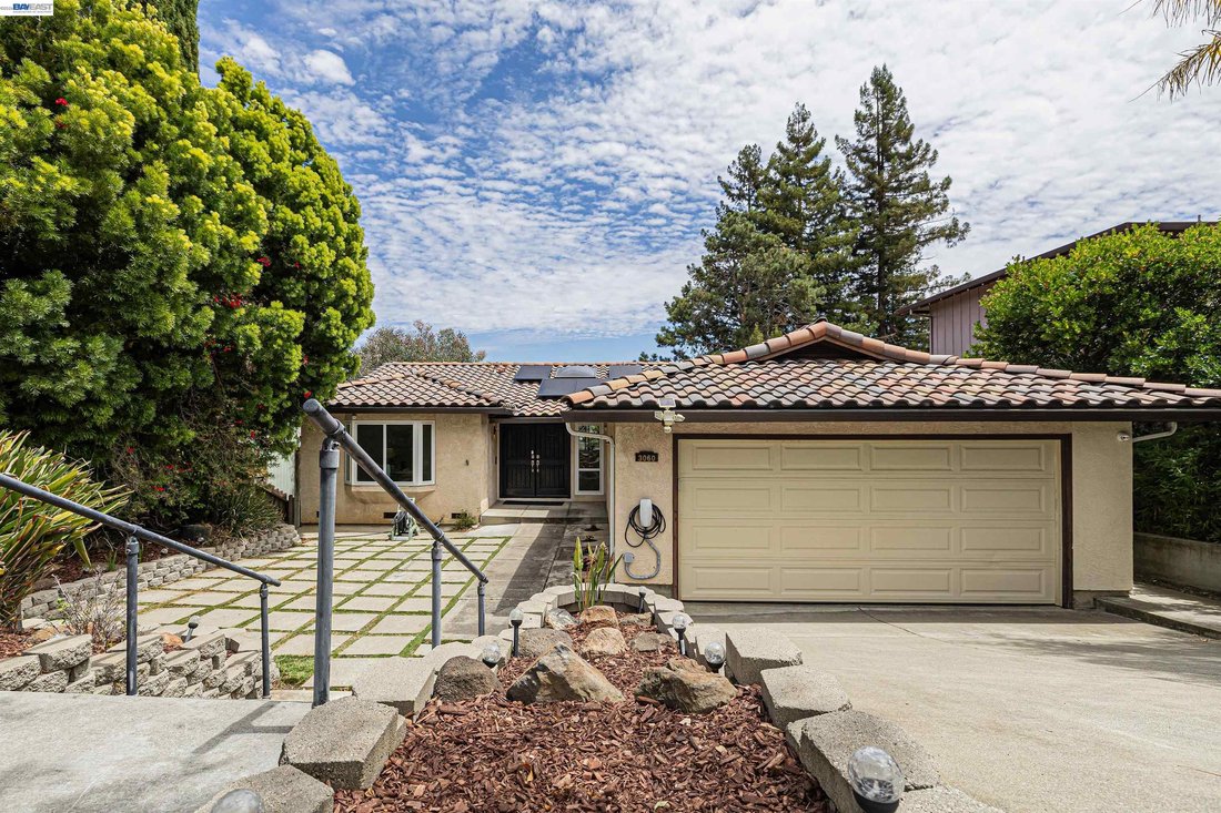 House in Castro Valley, California, United States 1 - 18502104