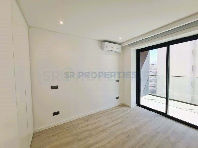 Apartment in Quarteira, Algarve, Portugal 2 - 18438210