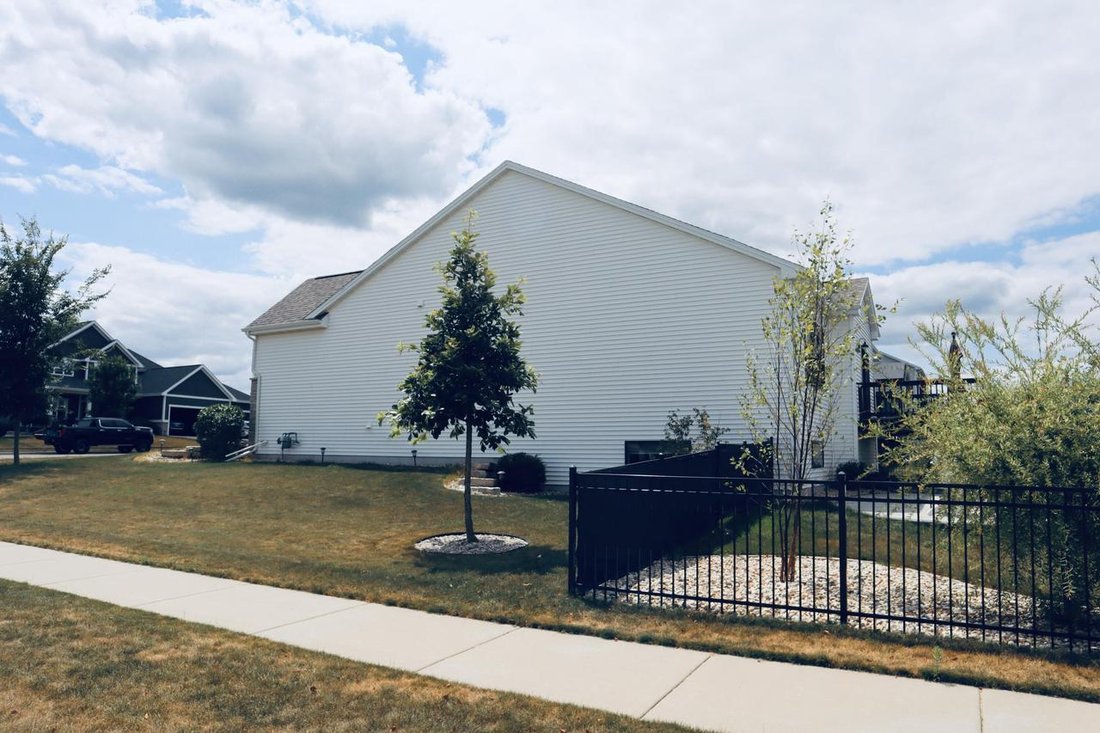 House in Oregon, Wisconsin, United States 5 - 18505340