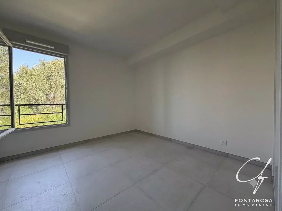 Apartment in Exterieurs, Frejus, France 5 - 17235341