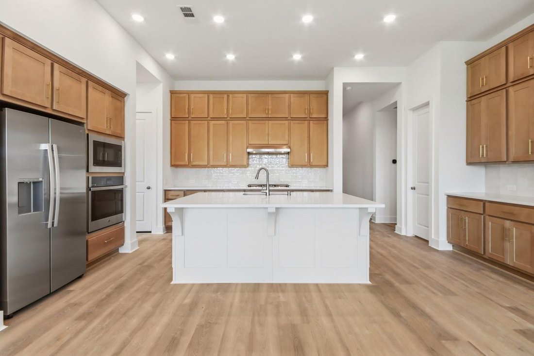House in Conroe, Texas, United States 5 - 17209650