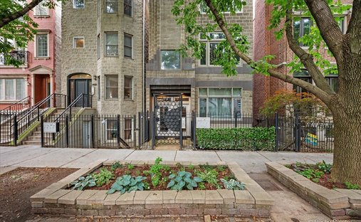 Condo in Chicago, Illinois, United States 1