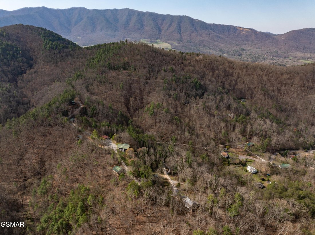 House in Townsend, Tennessee, United States 3 - 18500501