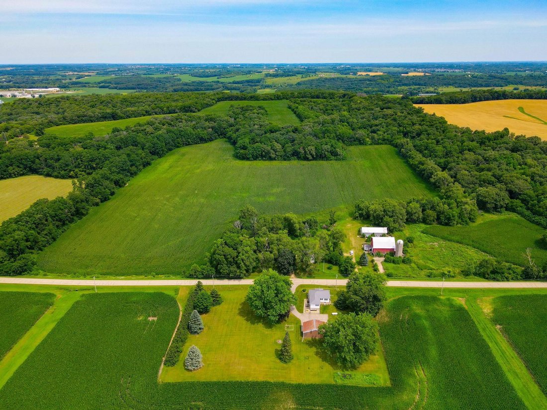 House in Evansville, Wisconsin, United States 5 - 18501398