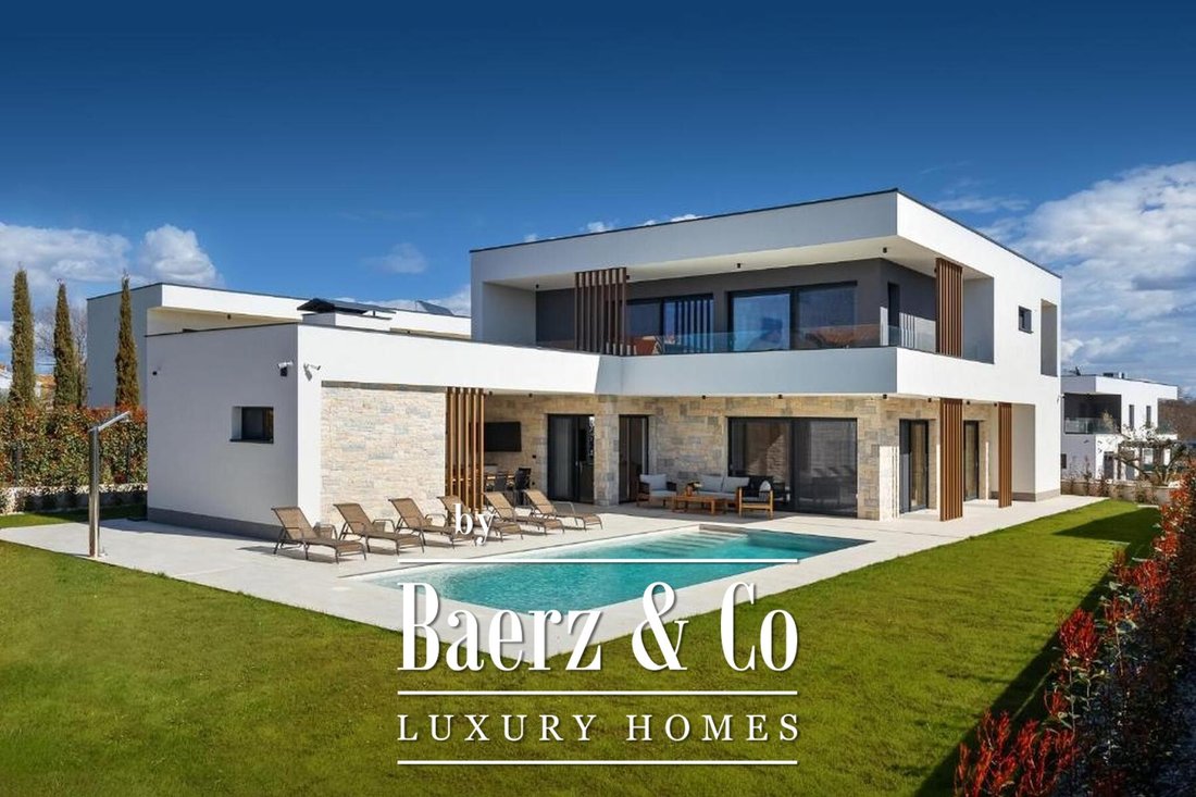 Villa in Porec, Istria County, Croatia 2 - 18503825