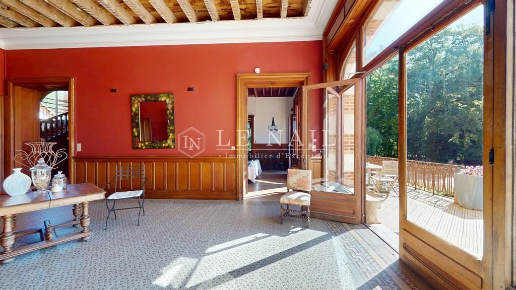 Château à Moulins, Auvergne-Rhône-Alpes, France 4 - 18504132