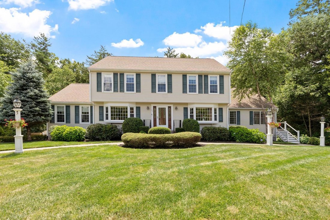 House in Tewksbury, Massachusetts, United States 1 - 18498859