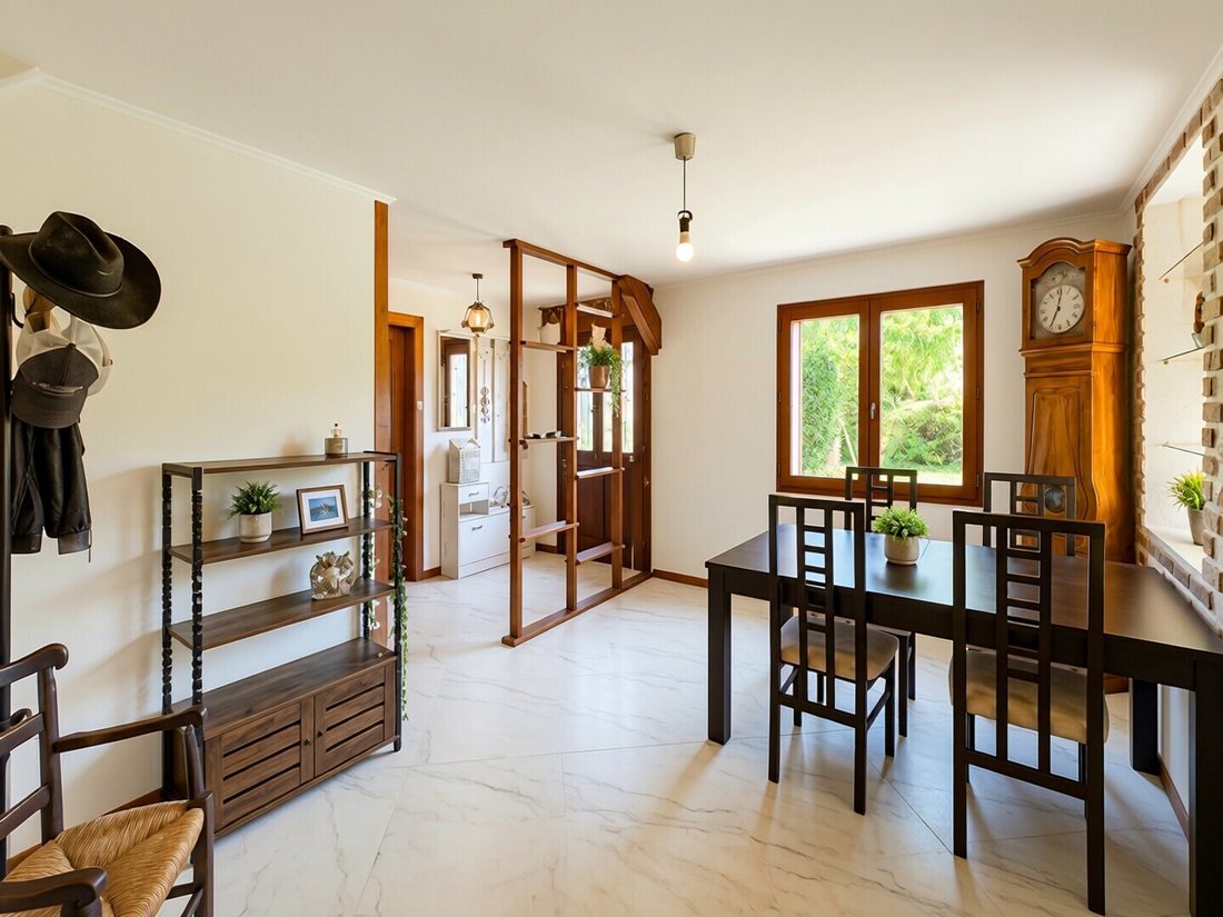 Villa in Thoiry, Auvergne-Rhône-Alpes, France 4 - 18256144