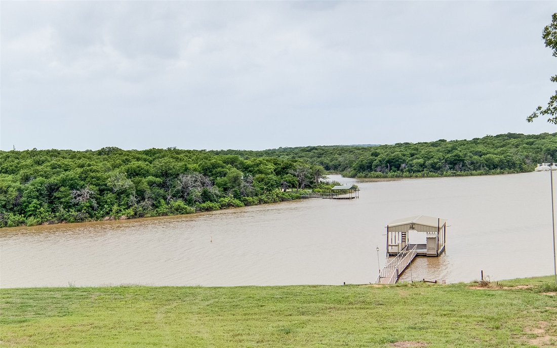 House in Chico, Texas, United States 2 - 18503392