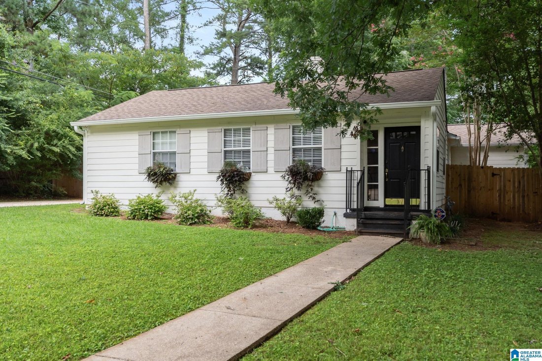House in Mountain Brook, Alabama, United States 2 - 18499343