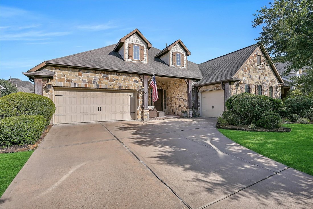 House in Friendswood, Texas, United States 1 - 18503596