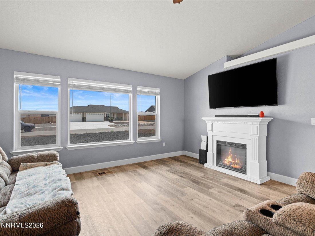 House in Fernley, Nevada, United States 5 - 18502608