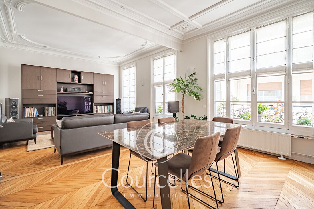 Apartment in La Fourche-Guy Môquet, Paris 17e Arrondissement, Paris 4 - 18502846