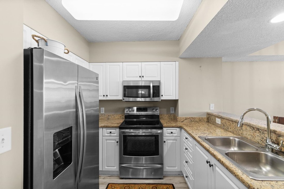 Condo in Myrtle Beach, South Carolina, United States 4 - 18501109