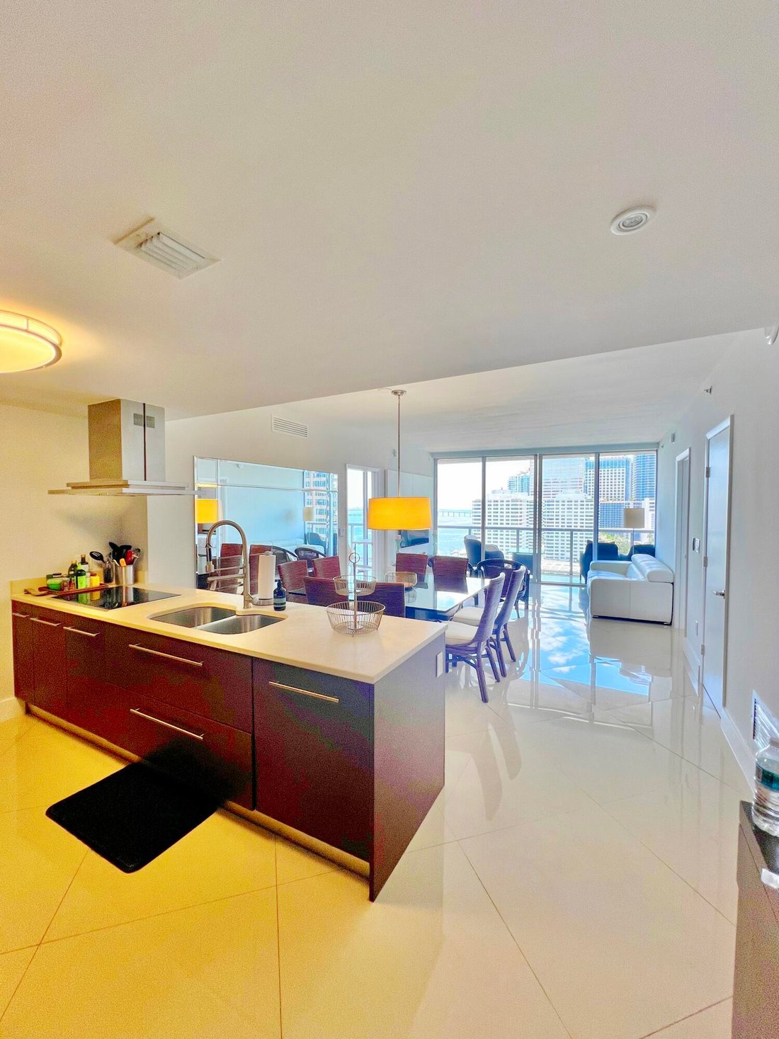 Condo in Miami, Florida, United States 5 - 18499907