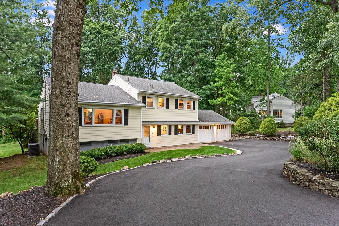 House in Morris Plains, New Jersey, United States 1 - 18498812