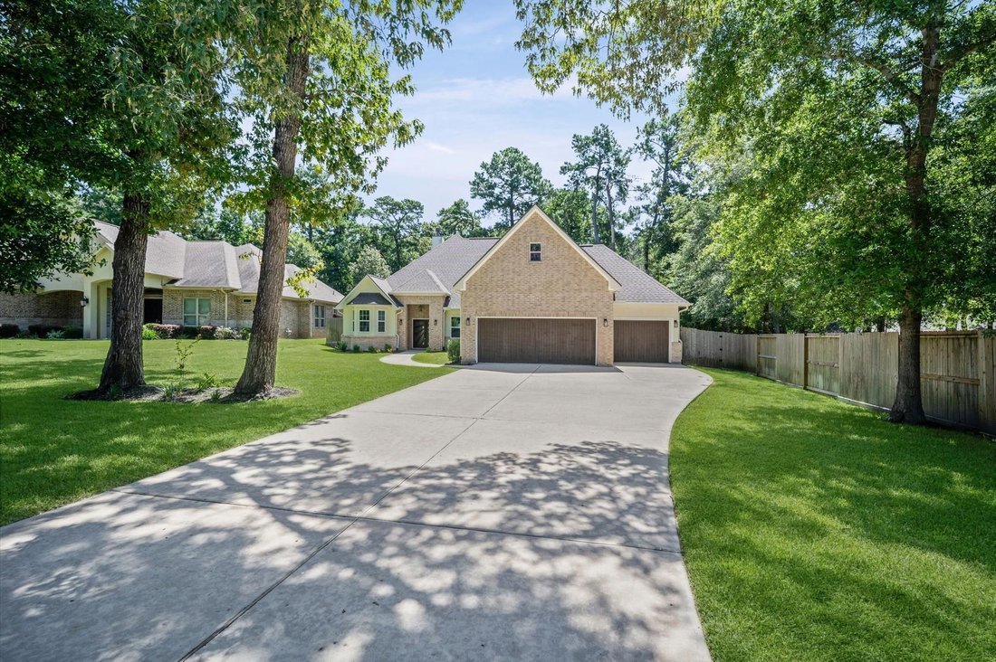 House in Conroe, Texas, United States 3 - 18503609