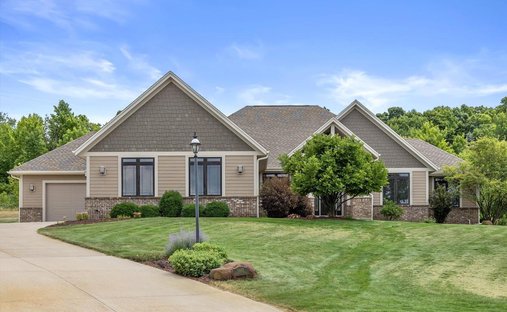 House in New Berlin, Wisconsin, United States 1