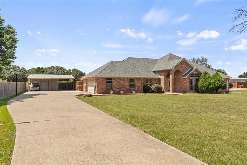 House in Seagoville, Texas, United States 5 - 18503520