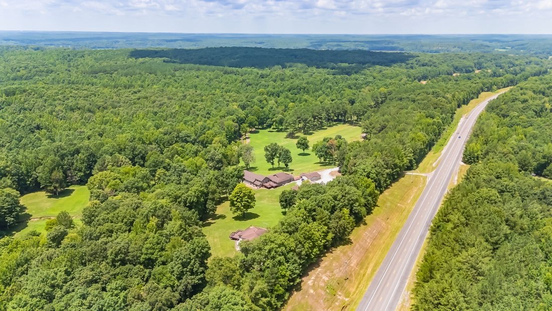House in Holladay, Tennessee, United States 1 - 18502614