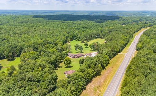 House in Holladay, Tennessee, United States 1