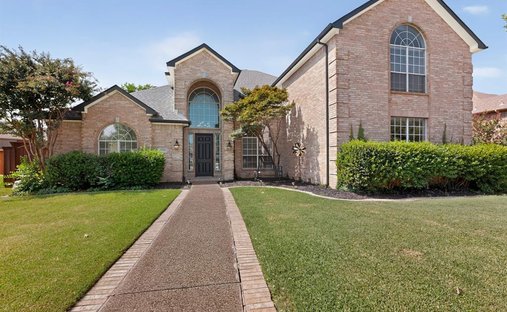 House in Plano, Texas, United States 1