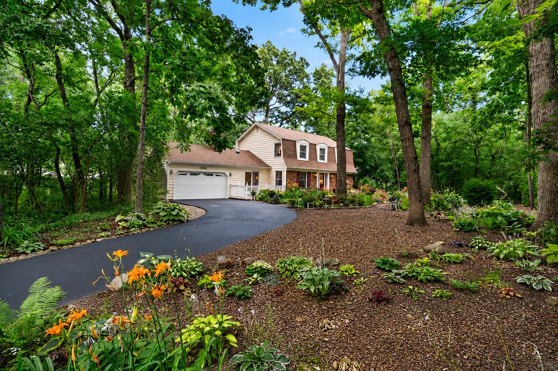 House in Wayne, Illinois, United States 2 - 18499407