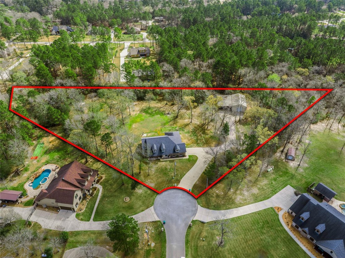 House in Willis, Texas, United States 3 - 18503611