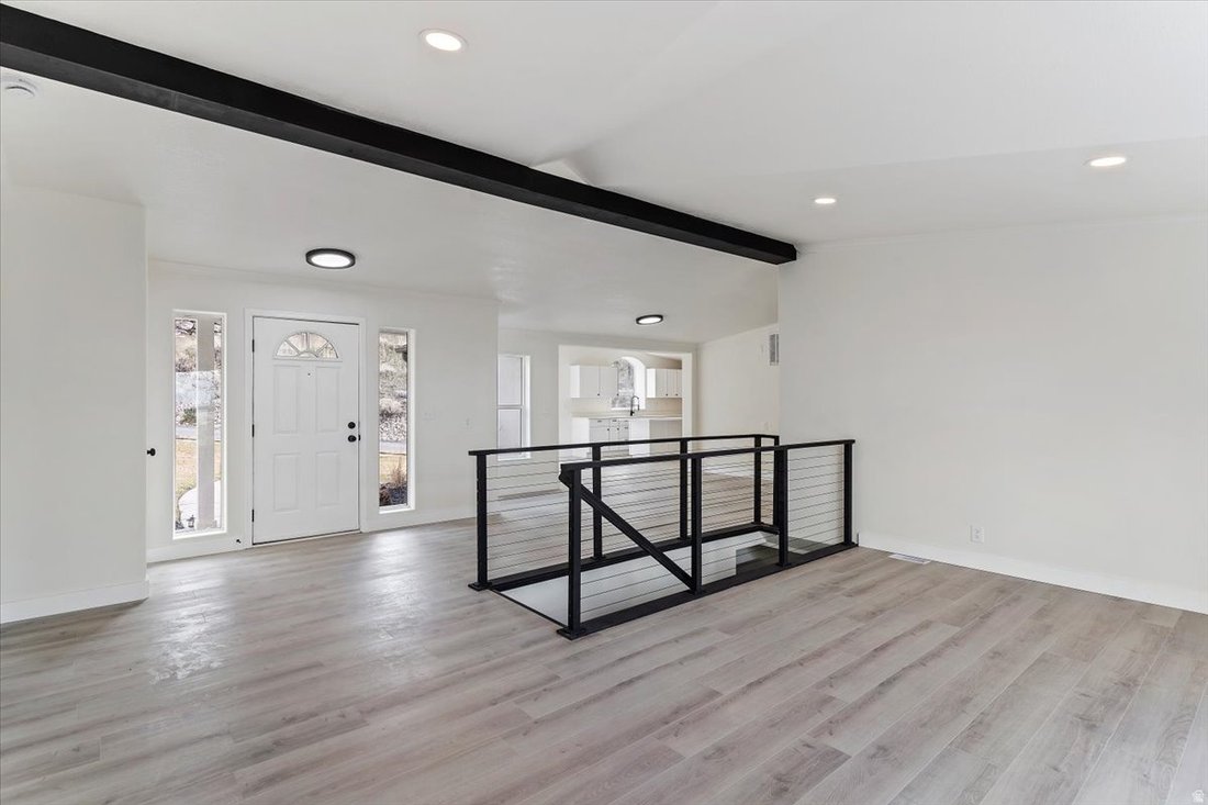 House in North Salt Lake, Utah, United States 5 - 18502237