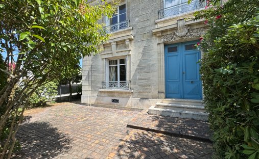 House in Caudéran-Barrière Judaïque, Bordeaux, France 1