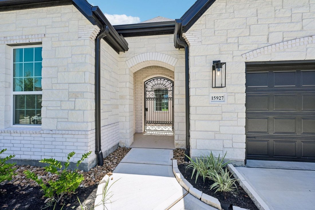 House in Conroe, Texas, United States 3 - 17373049
